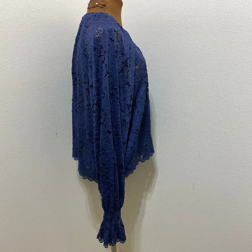 Free People Navy Blue Olivia Balloon Sleeve Lace Blouse Size Medium